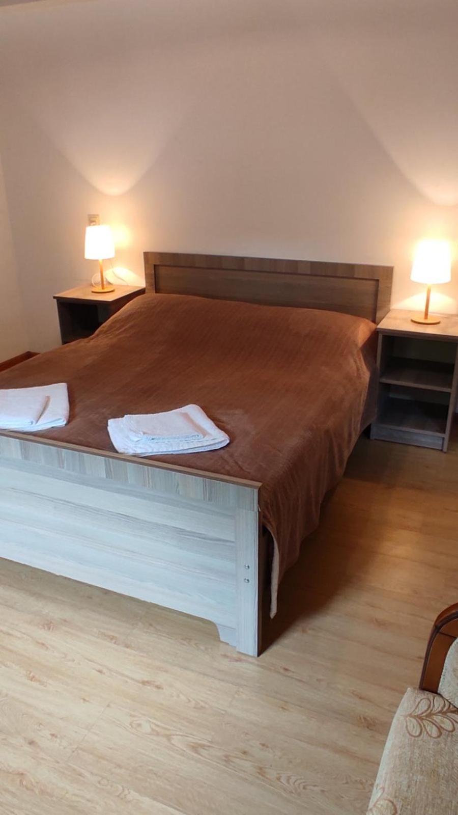 Guesthouse Mabu - 4 Newly Built Rooms In The Heart Of Mestia Kültér fotó